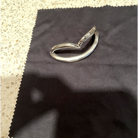 Solid silver designed bracelet - Picture 5 of 5